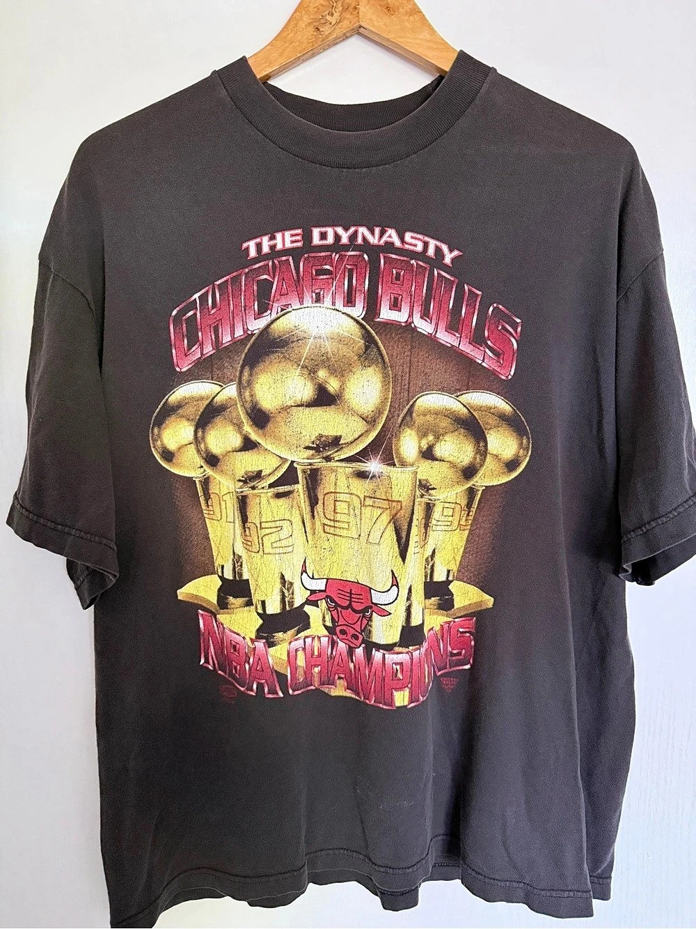 Starter Vintage 1997 The Dynasty Chicago Bulls T-Shirt